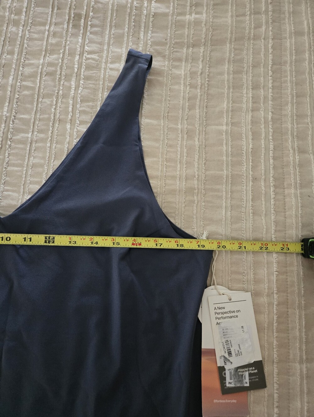 Vuori Villa Cropped Tank Top | Azure | Size L - Picture 5 of 9